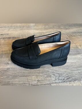 Soul Naturalizer Ophelia women’s size 9W black chunky slip on penny loafer shoes